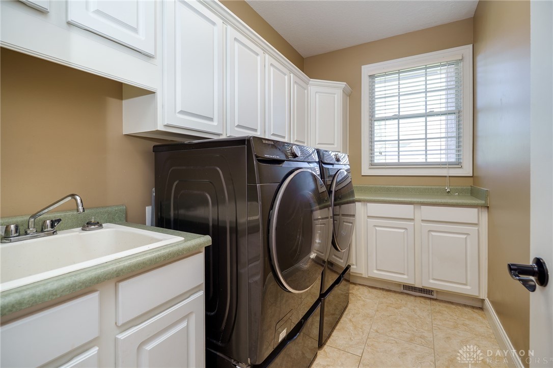 8533 Silver Oak Court