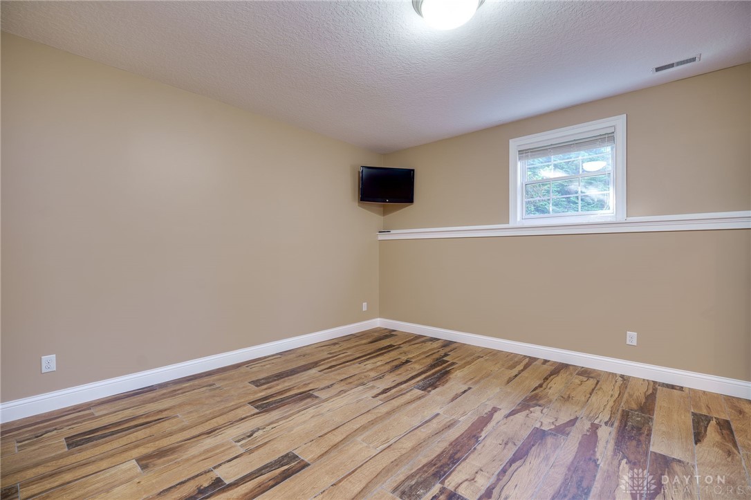 8533 Silver Oak Court