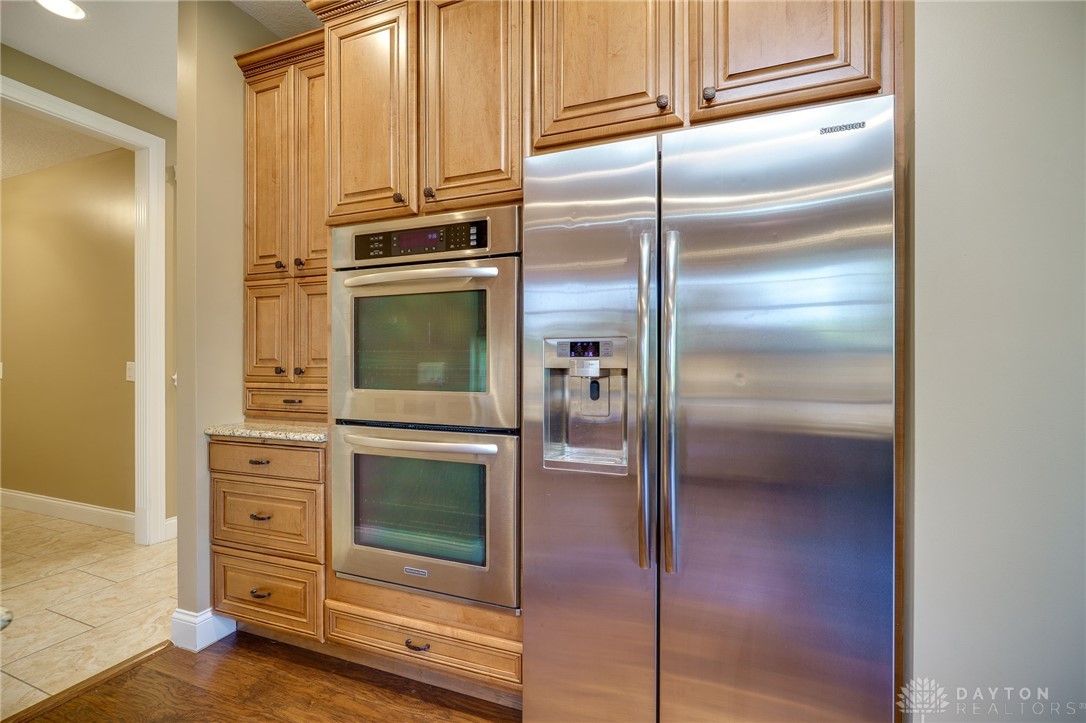 8533 Silver Oak Court