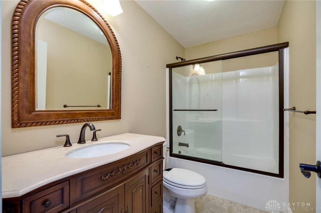 8533 Silver Oak Court