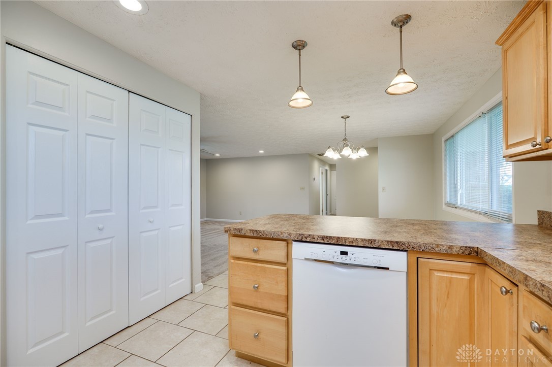 160 E Alex Bell Road