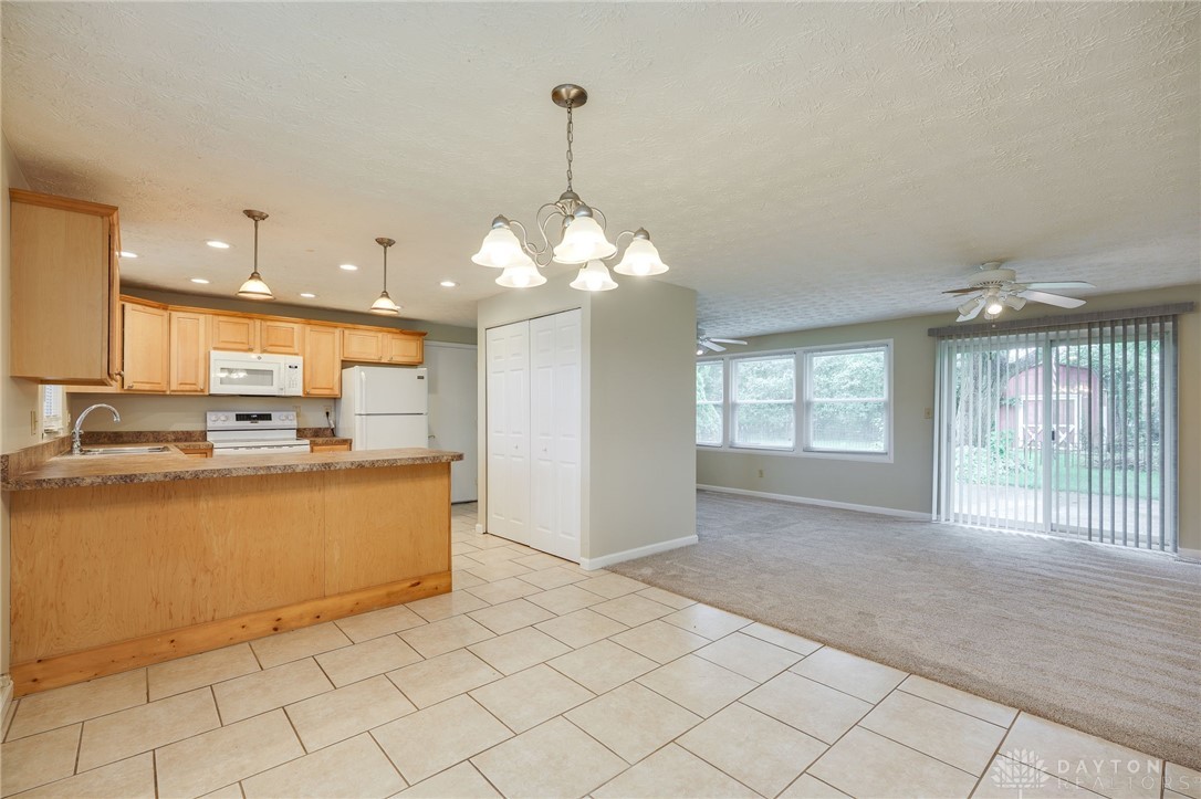 160 E Alex Bell Road