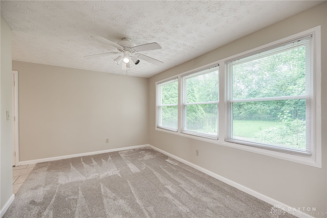 160 E Alex Bell Road