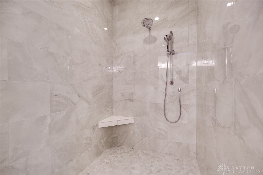 860 Hidden Branches Drive