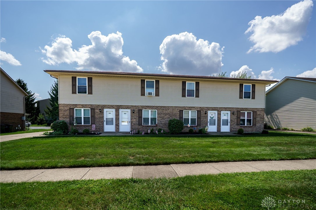 1855-1861 N Lakeman Drive