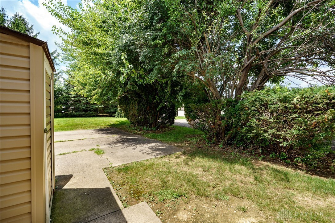 1855-1861 N Lakeman Drive