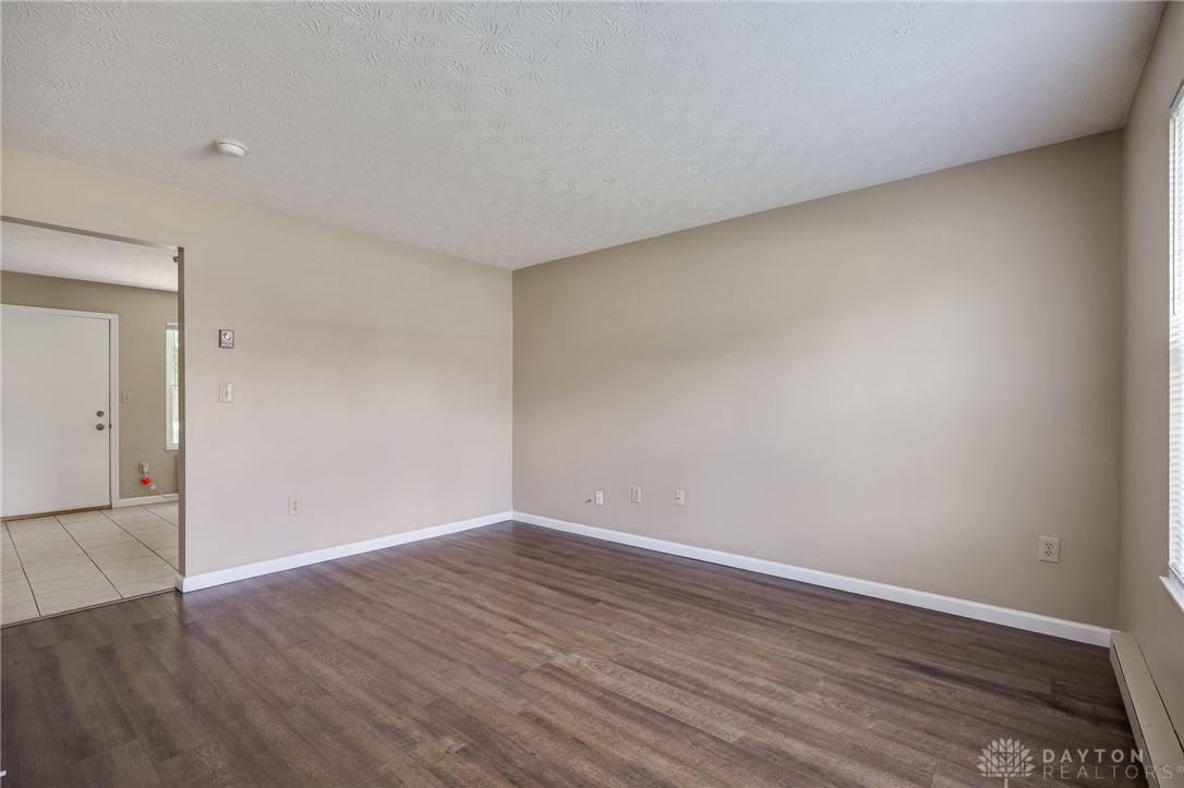 1855-1861 N Lakeman Drive