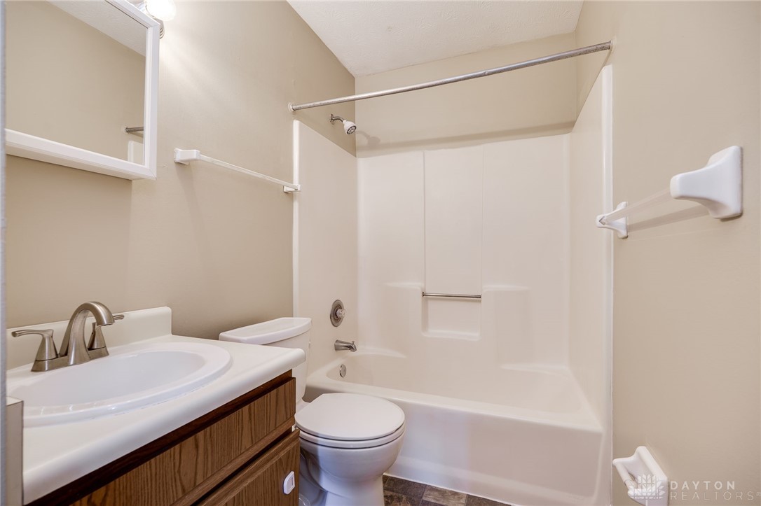 1855-1861 N Lakeman Drive