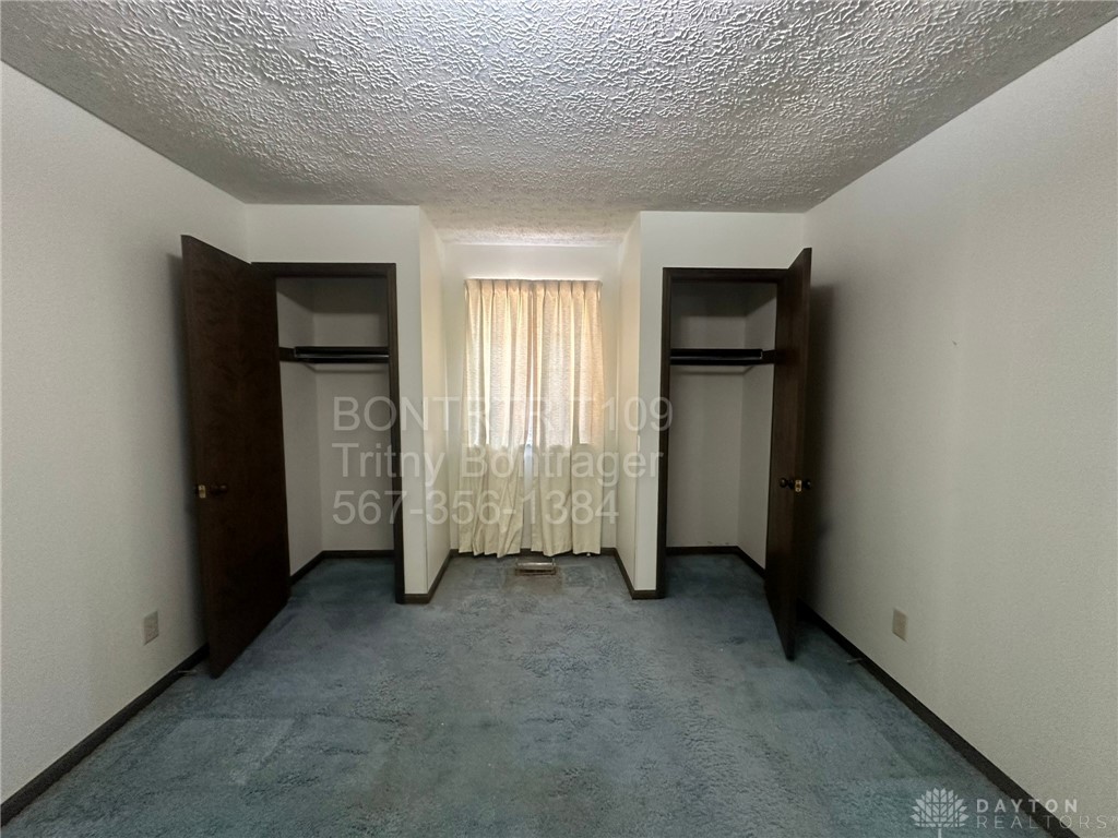 8760 Shadycreek Drive 8758