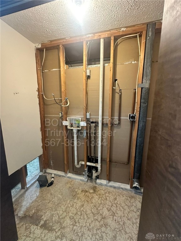 8760 Shadycreek Drive 8758