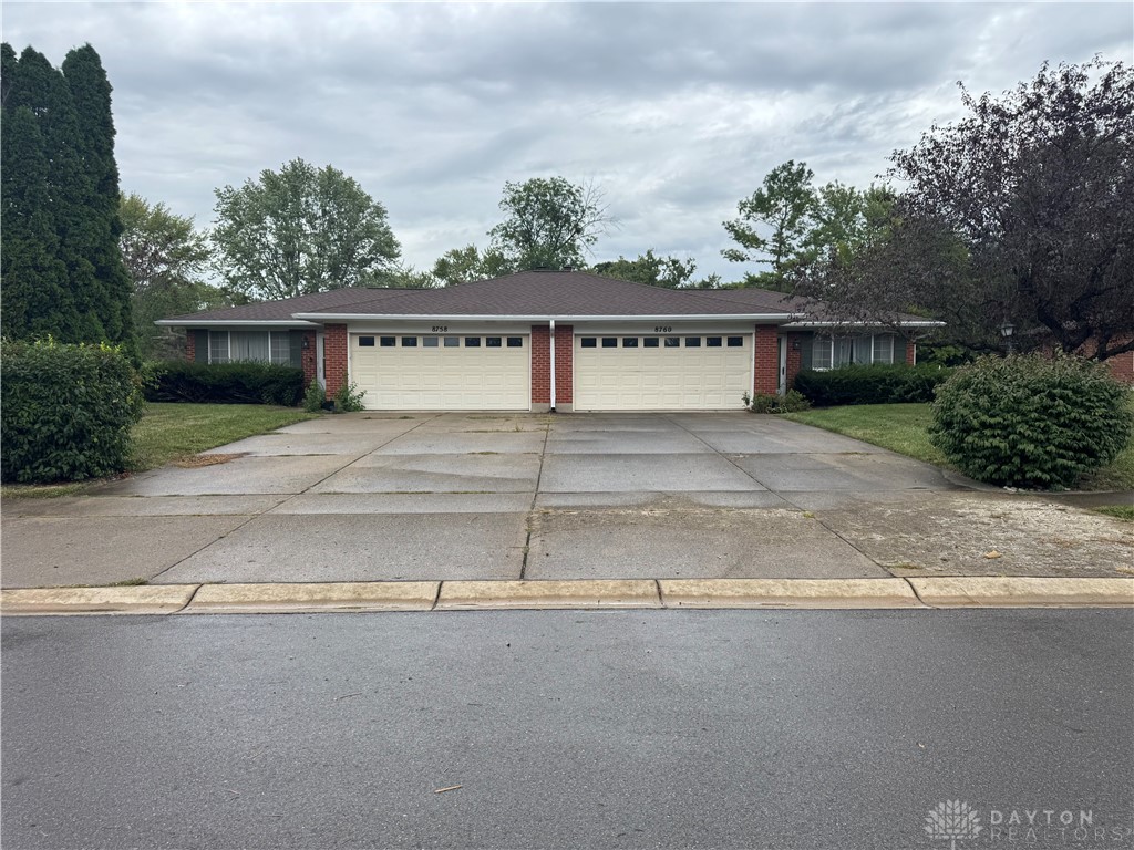 8760 Shadycreek Drive 8758