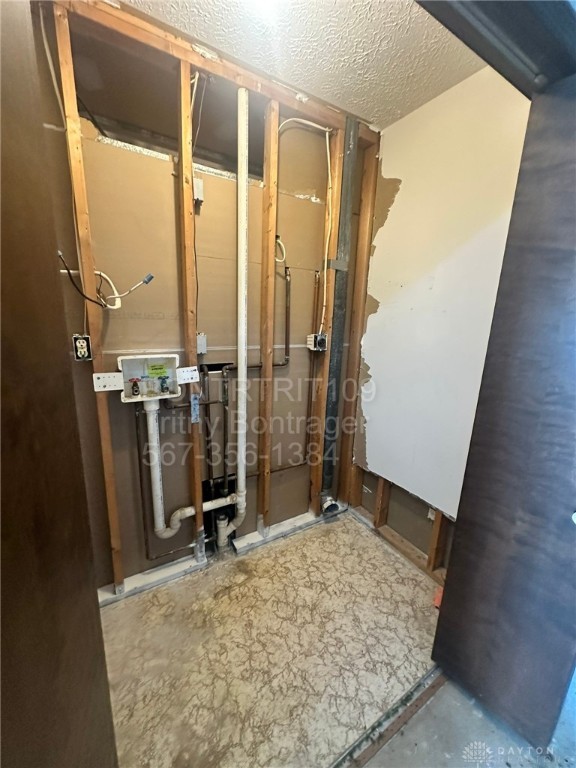 8760 Shadycreek Drive 8758