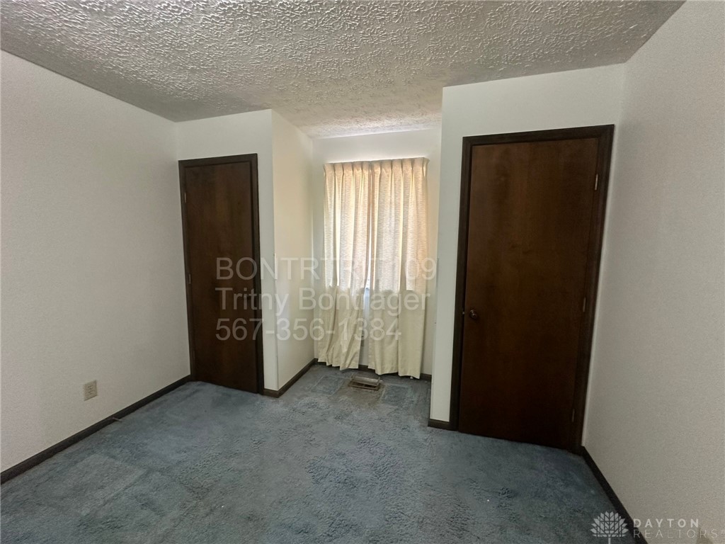 8760 Shadycreek Drive 8758