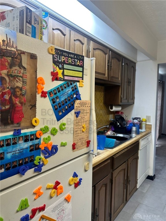 8760 Shadycreek Drive 8758