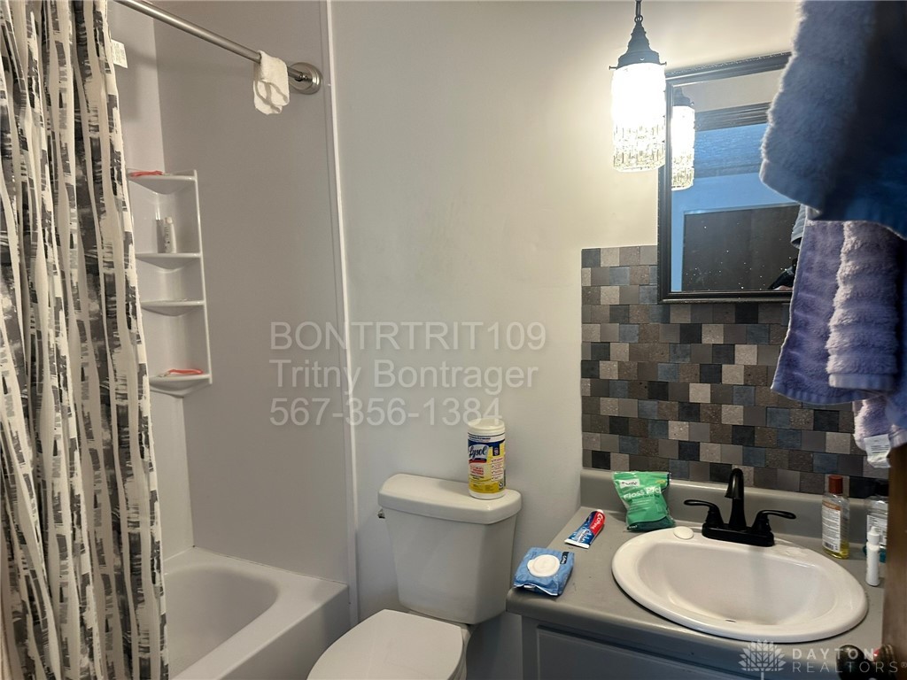 8760 Shadycreek Drive 8758