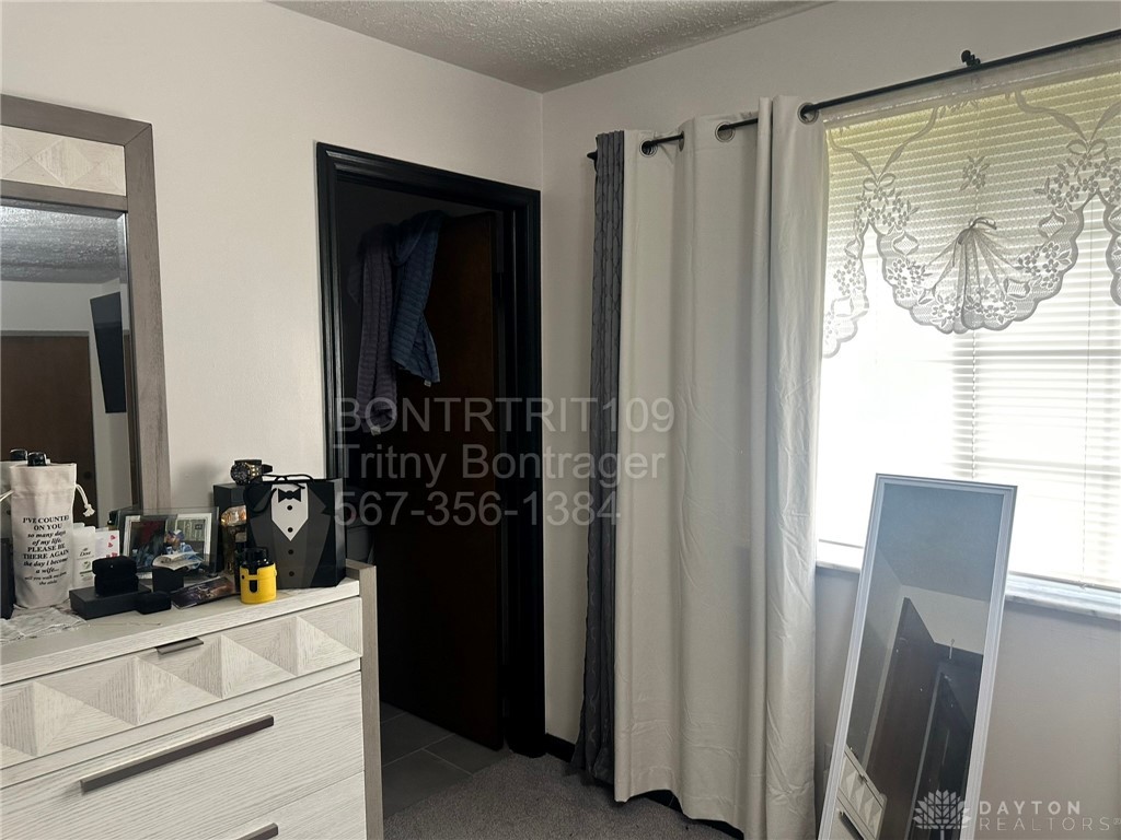 8760 Shadycreek Drive 8758