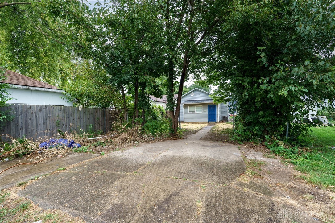 41 Boltin Street