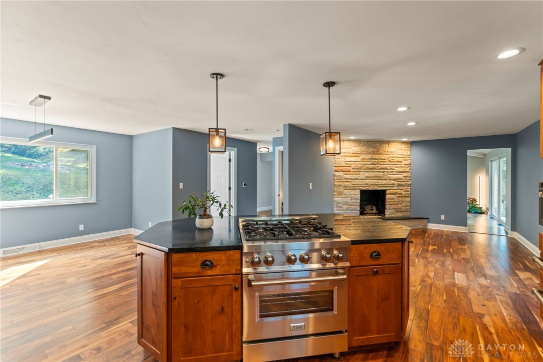 5451 Folkestone Drive