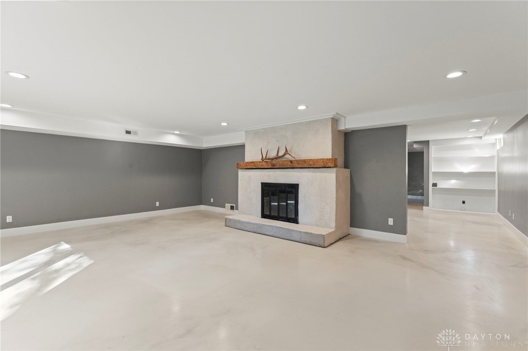 5451 Folkestone Drive