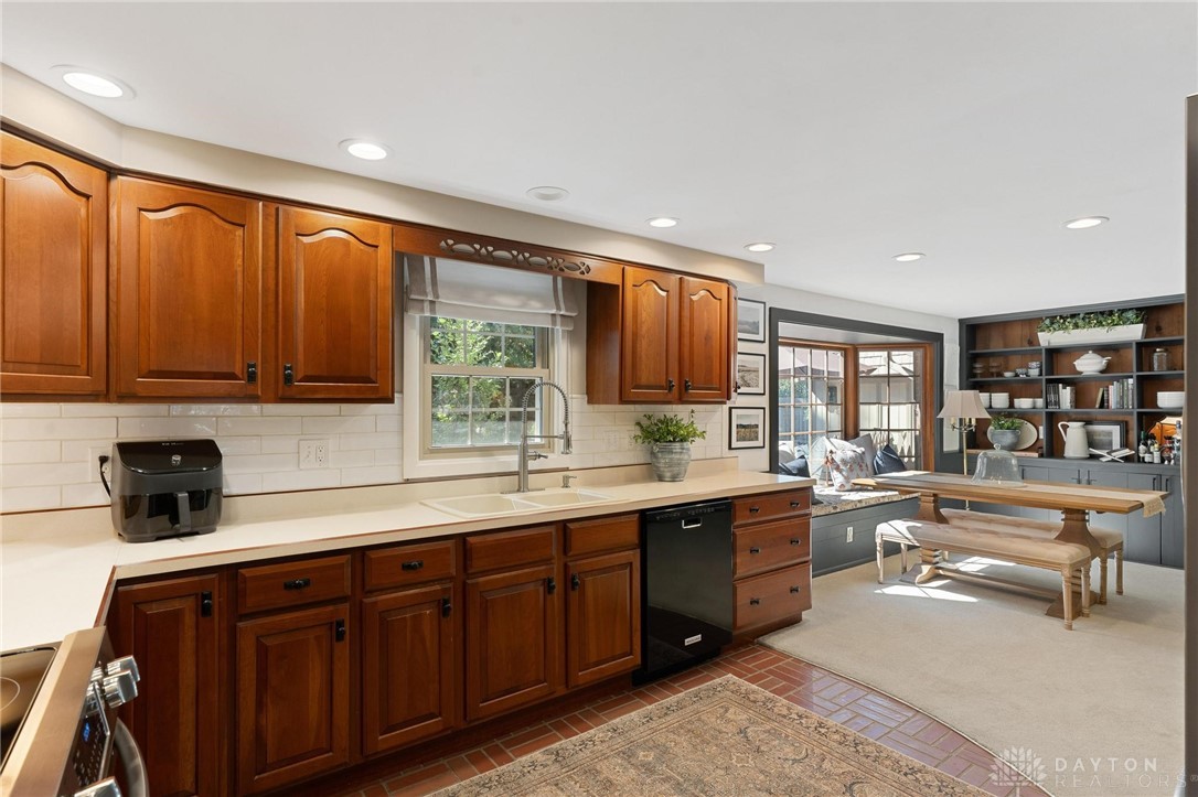 480 Southbrook Drive