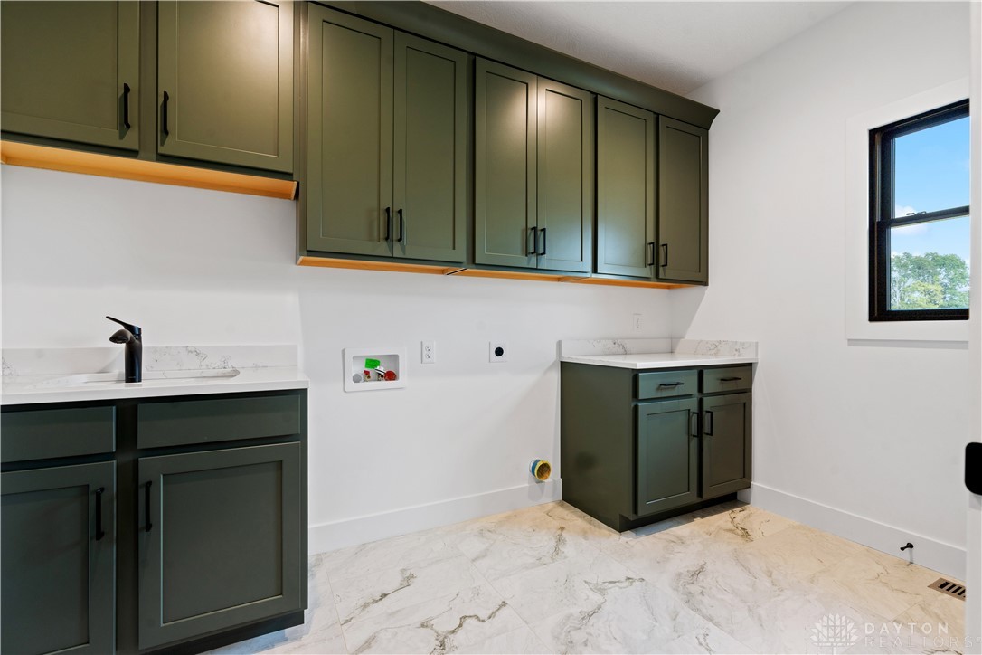 52 Maple Point Court