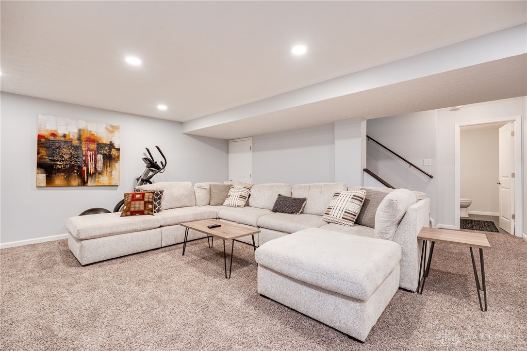 9313 Maple Brook Street