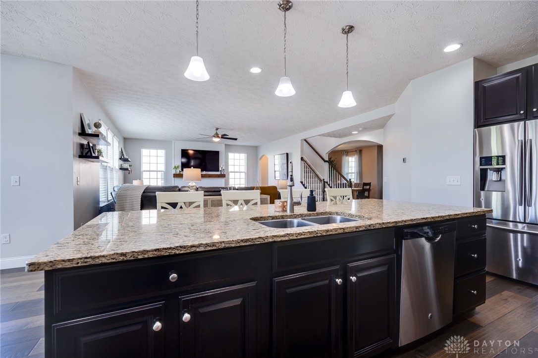 9313 Maple Brook Street