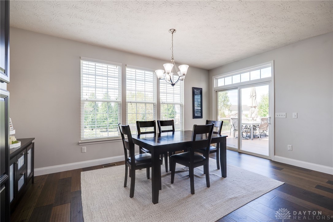 9313 Maple Brook Street