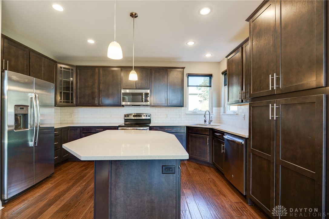 412 Belleclaire Hill