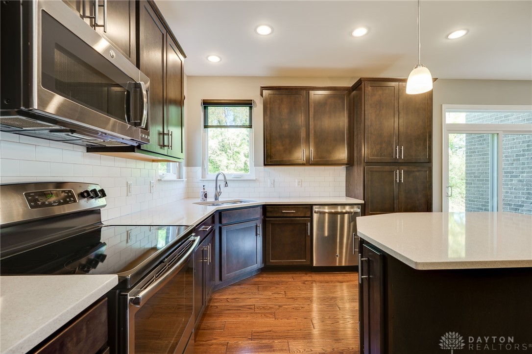 412 Belleclaire Hill