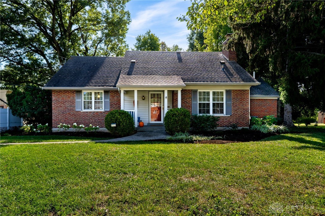 7113 Greenfringe Lane