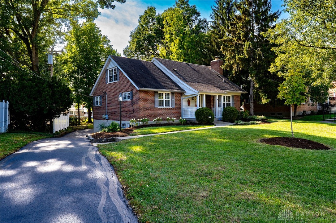 7113 Greenfringe Lane