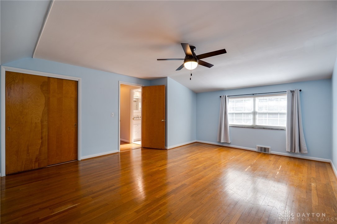 7113 Greenfringe Lane