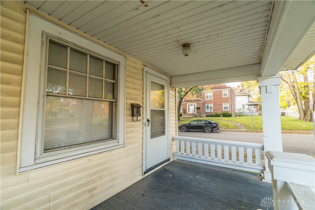 98 W Hudson Avenue 96