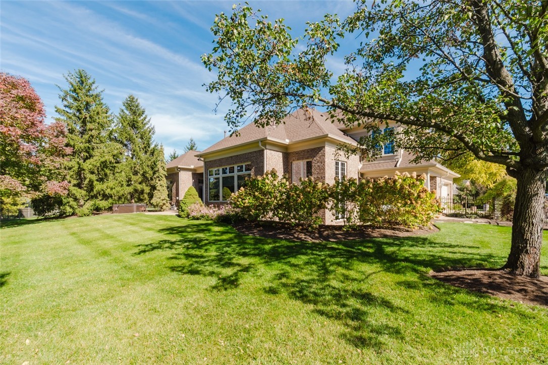 10679 Chestnut Hill Lane