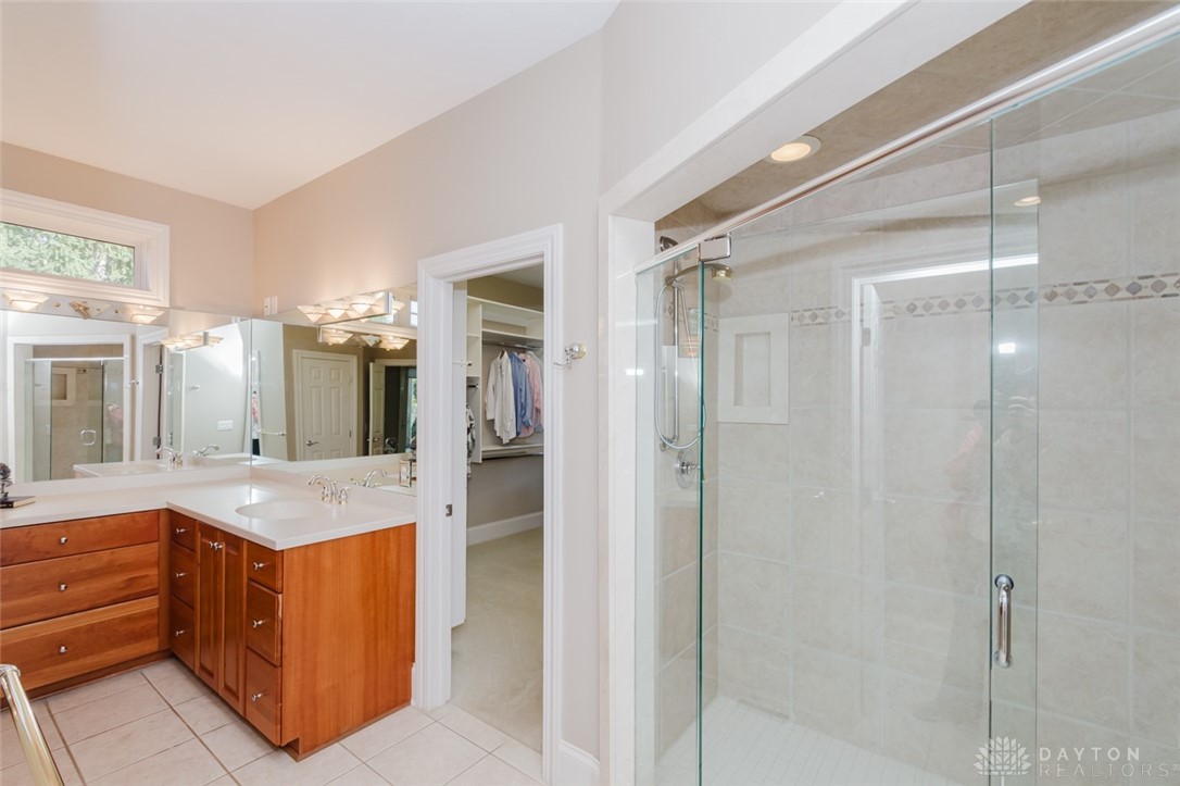 10679 Chestnut Hill Lane