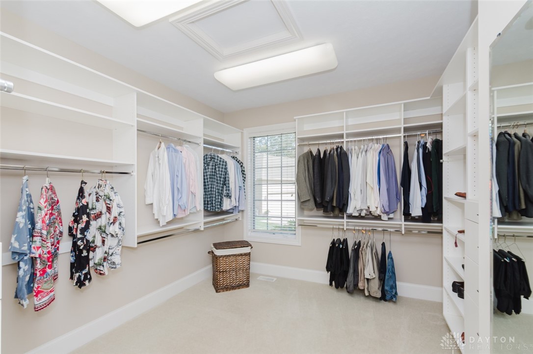 10679 Chestnut Hill Lane