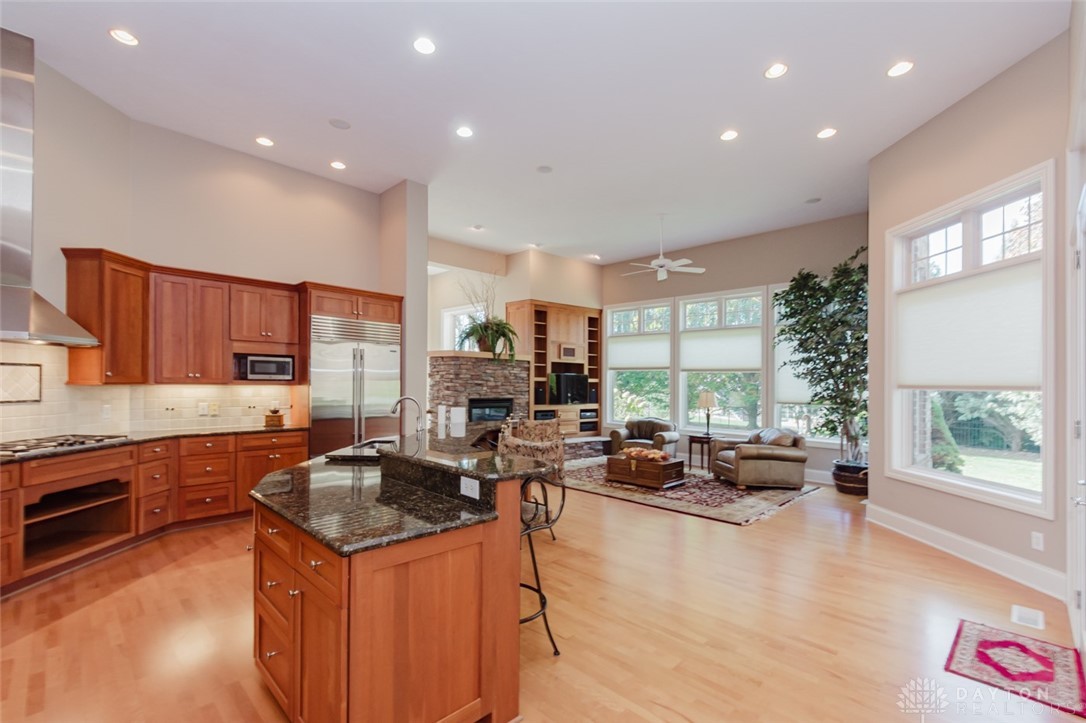 10679 Chestnut Hill Lane