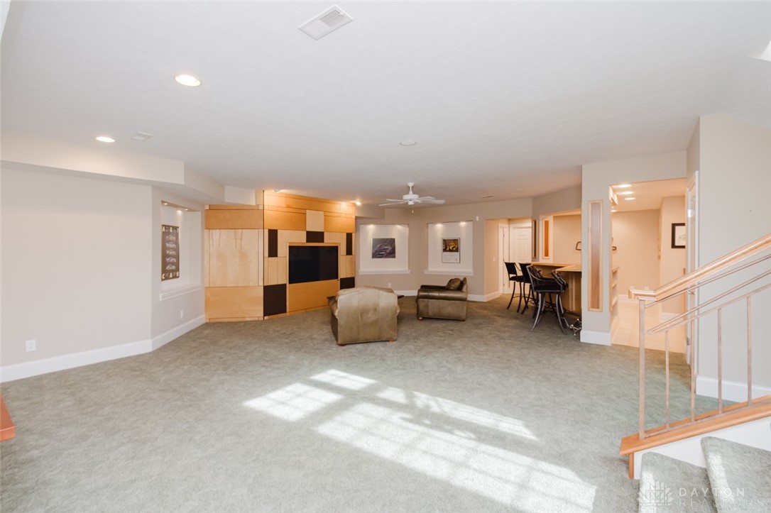 10679 Chestnut Hill Lane