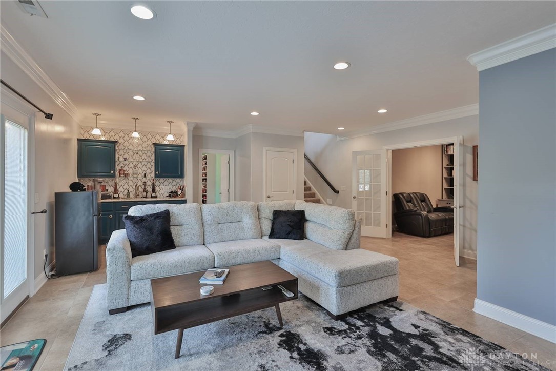 3982 Shadowleaf Drive