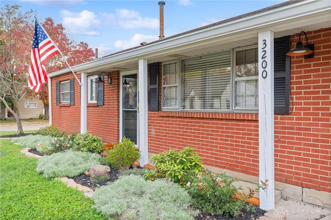 3200 Oakmont Avenue