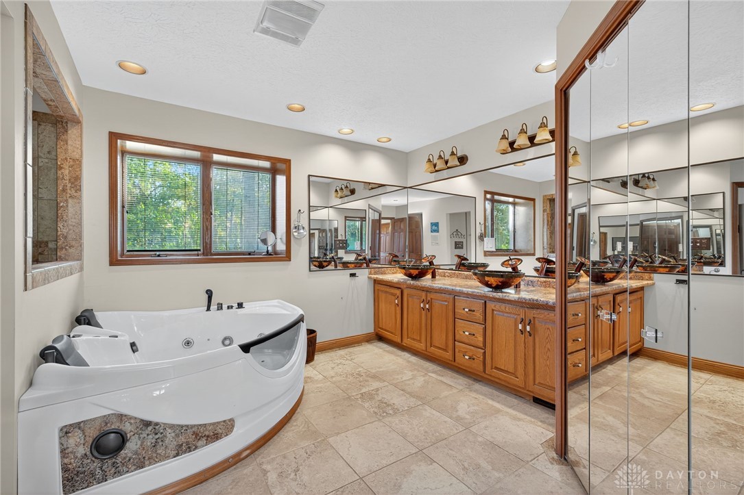 980 Heatherwoode Circle