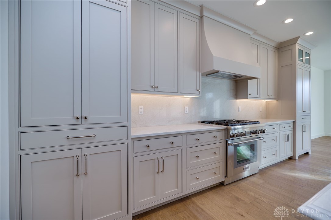 1557 Ashbury Woods Drive