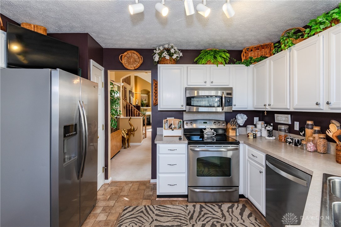 2370 Donamere Circle