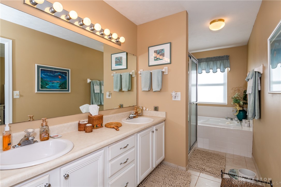 2370 Donamere Circle