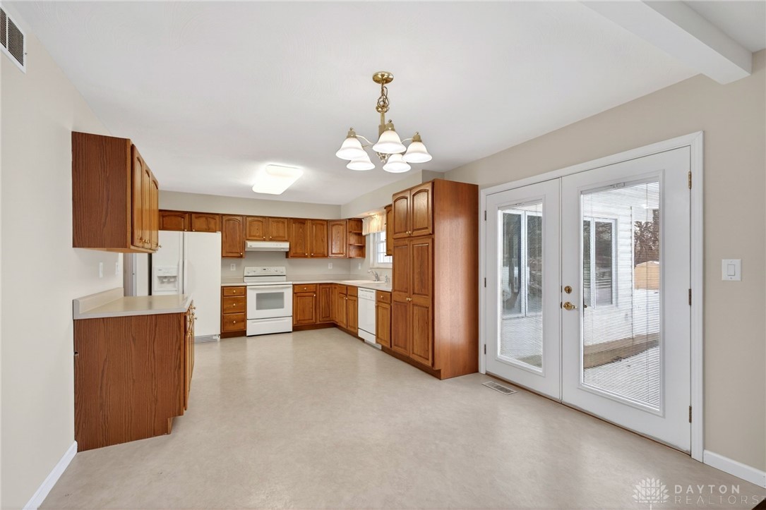 401 Chamberlain Road