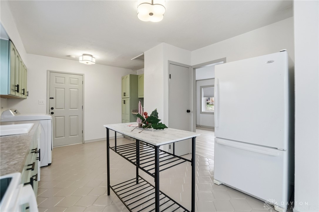 2855 Whitehorse Avenue