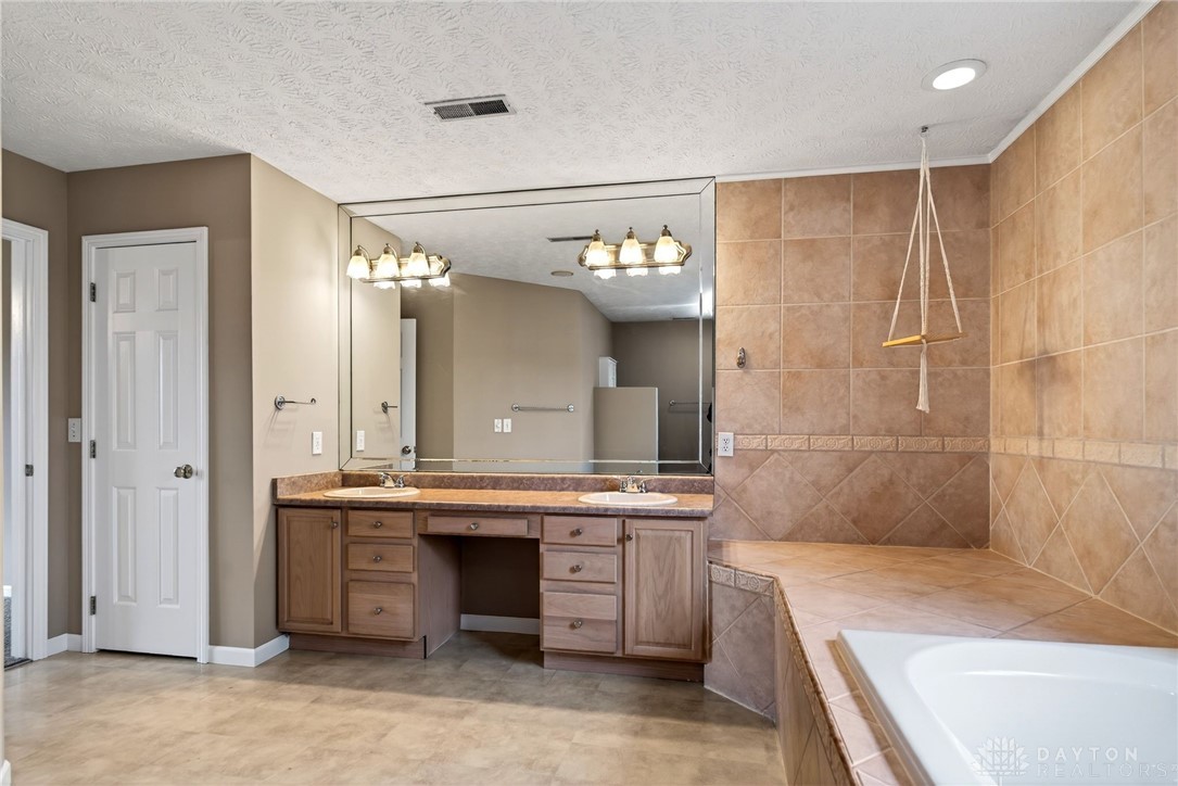 121 Union Ridge Drive