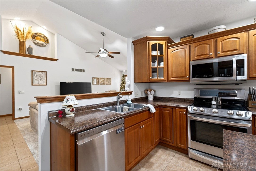 187 Hickory Pointe Drive