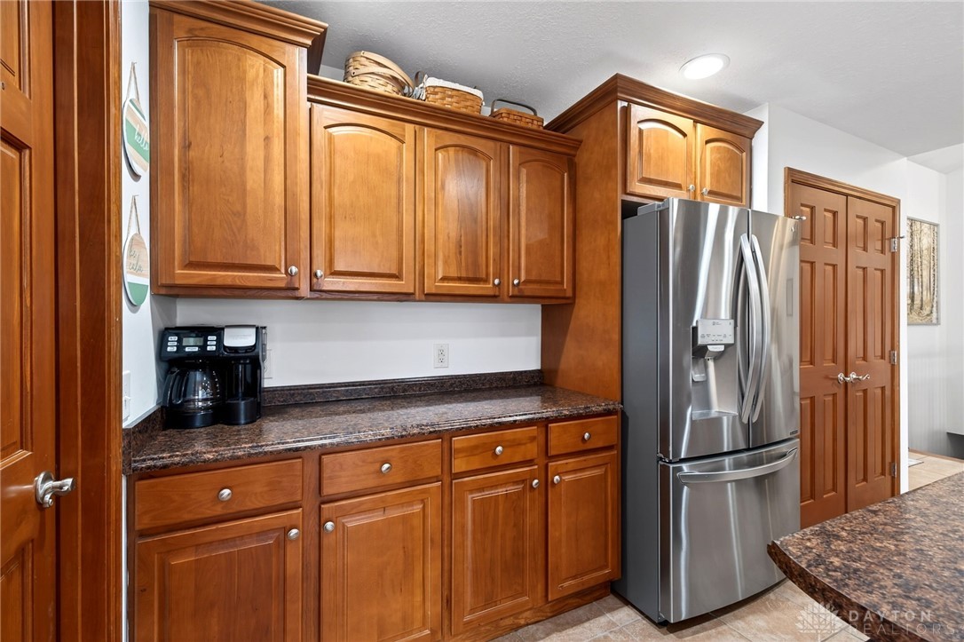 187 Hickory Pointe Drive